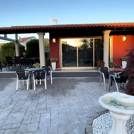 Villa A Casa Da Charca *